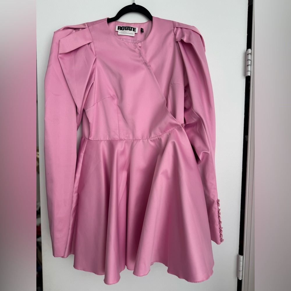 Rotate Elegant Pink Long Sleeve Dress
